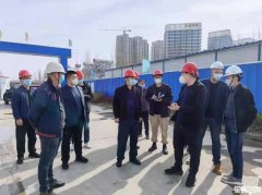 三河市政府市长伦绍金督导检查建筑工地疫情防